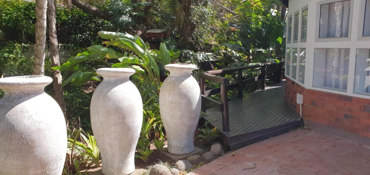 Summer Sand Holiday Cottages Scottburgh Exterior foto
